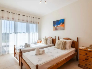 Balaia Residence 2 Bedroom Penthouse With Pool