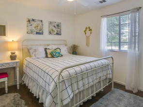 Patio, Fire Pit: Family-friendly Coachella Home!