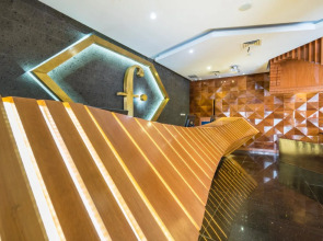 Fashion Hotel Legian