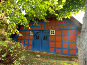 mitten im dorf