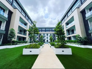 Embassy Gardens Royal Luxury Apartments