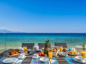 Perla Beach Villa