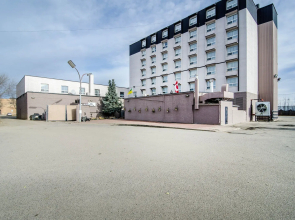 Travelodge By Wyndham Prince Albert