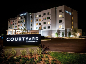 Courtyard by Marriott Tampa Northwest/Veterans Expressway