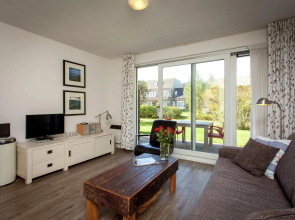 Cozy Apartment in Hollum with Pool