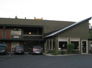 River Park Inn
