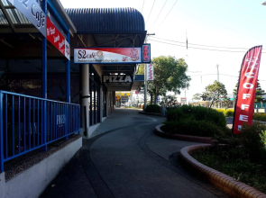 Halfway Motel, Eden