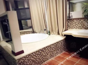 Shenglian Holiday Hotel