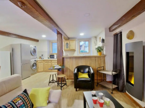 House With 4 Bedrooms in Cauterets, With Wonderful Mountain View, Encl