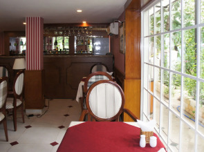 Hotel L Odeon Phu My Hung