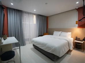 Hotel Grand Paris