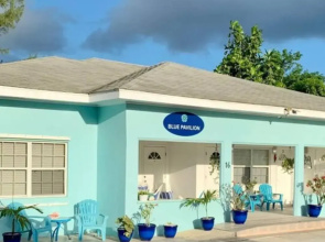 S2B Blue Pavilion - Beach Transfers Meals Tours Island Retro Chic