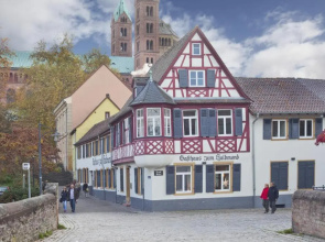 Gasthaus zum Halbmond