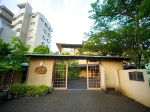 Choubounoyado Shiori