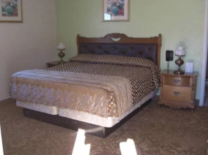 American Inn Deming
