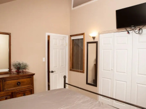 6 Chamonix Lane 3 Bedroom Townhouse by RedAwning