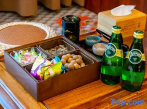 Forest Memory North American Villa Resort Hotel (Harbin West Station Harxi Wanda Plaza)