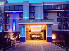 Holiday Inn Express Aberdeen by IHG