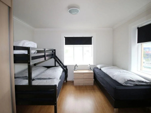 Steinaskjól Guesthouse