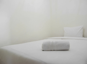 Big And Cozy 4br at L'Avenue Apartment