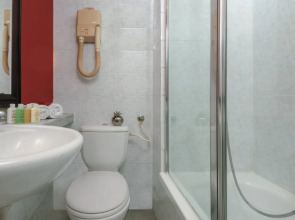 Leonardo Beach Tel Aviv