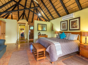 Iketla Lodge