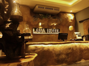 Lana Hotel