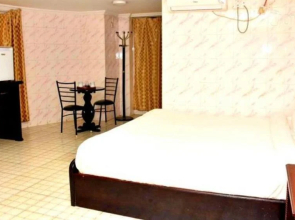 Sann Shwin Hotel