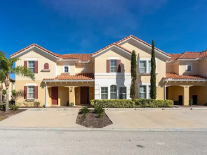 Private Pool at Solterra 4BR Townhome