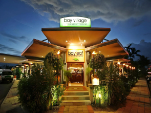 Bay Village Tropical Retreat & Apartments