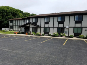 Super 8 Motel -Auburn