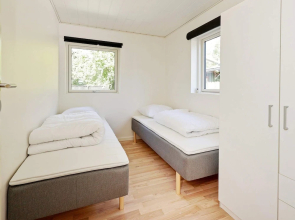 10 Person Holiday Home in Dragor-by Traum