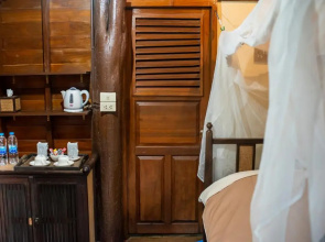 Hot Coffee Guest House and Resort