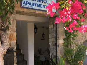 Stefano Apartments