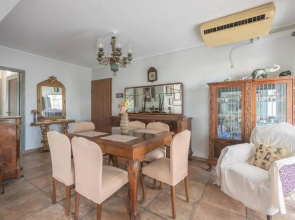 Seaside 2BR apartment in Varkiza 2mins walk from beach