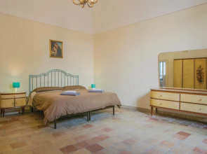 Stunning Apartment in Gravina in Puglia -ba- With 2 Bedrooms and Wifi