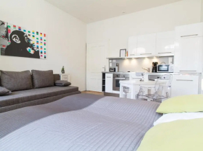 Design Apartments I contactless check-in