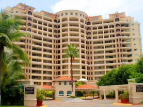 Residence B.ViewGrand 4BR by Villas HK28