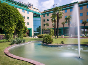 Royal Garden Hotel