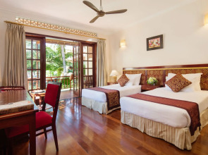 Sunny Beach Resort and Spa