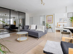 Design Apartment in the City Center and Garage