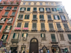 Palazzo della Porta - Via Toledo 55