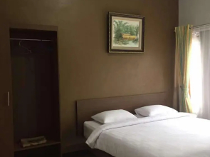 Villa Fahim 1 Puncak 4 Bedroom