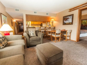Mountain Side #147D 2 Br Condo