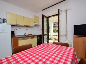 Apartment Mate - free parking A3 Pag, Island Pag