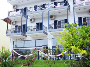 Paradosi Rooms & Apartments