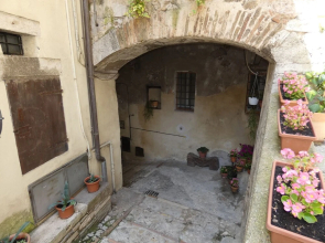 Scappo In Umbria, la Casa del Vicolo