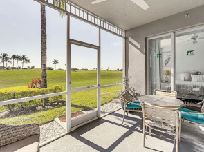 Golf, Swim & Unwind: Naples Gem 9 Mi to Beach!