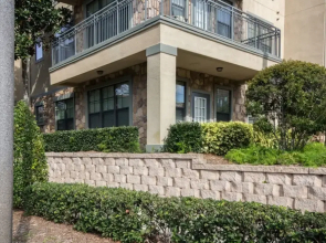 Bella Piazza 903 - 813