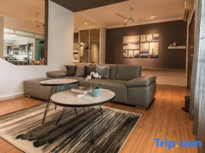 L&P Boutique Residence by Verve (14 Pax) EECH40
